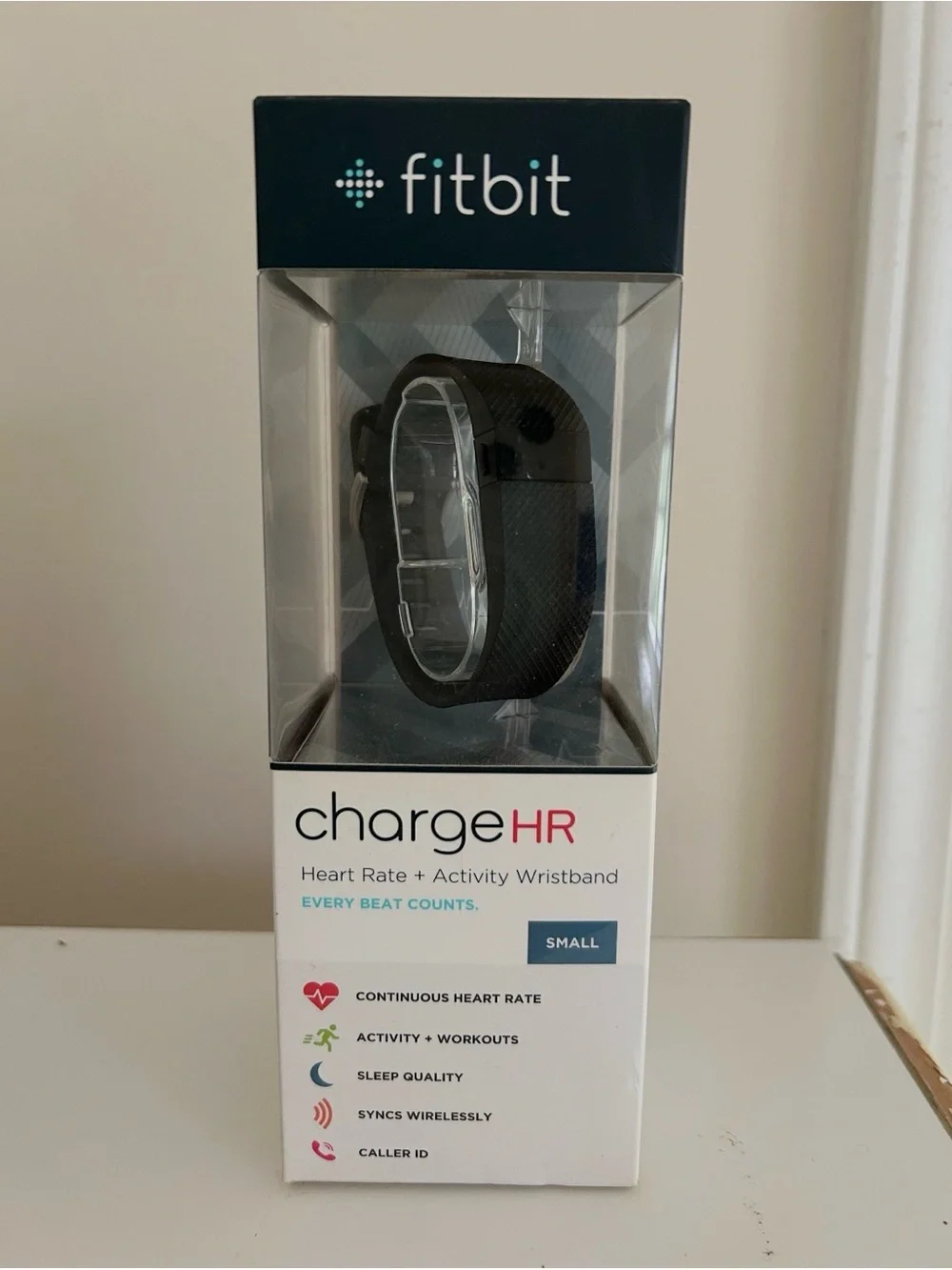 fitbit Charge HR Small Black Activity Wristband in Retail Box